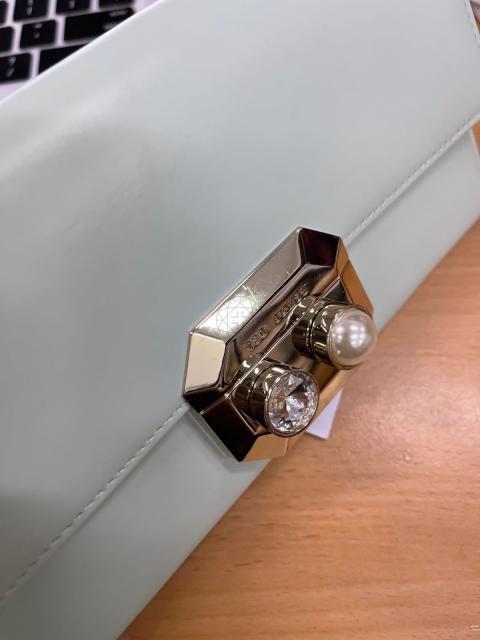 Large Product Preview Image 8